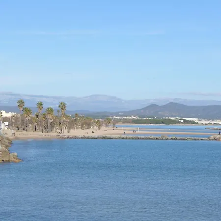 Le Rabelais-1 By Interhome * 생타굴프