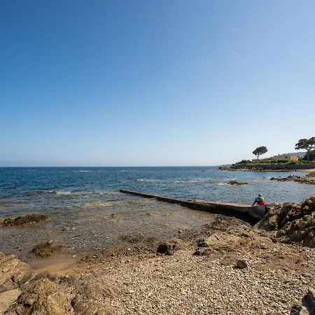 아파트 Le Rabelais-1 By Interhome