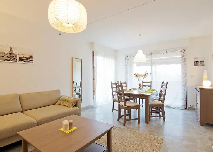 Apartmán Le Rabelais-1 By Interhome Saint Aygulf
